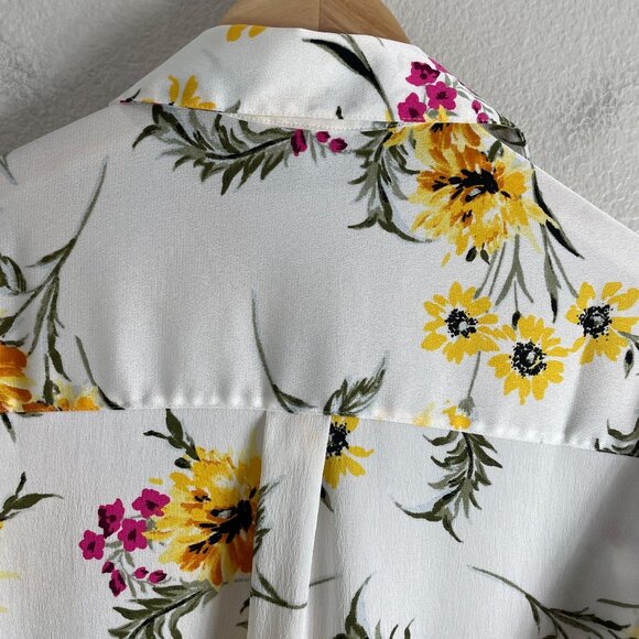 Express Portofino Shirt Womens Medium Floral Button Up Blouse Roll Tab Sleeve - Picture 8 of 8